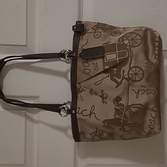 Coach Bags Coach Horse Carriage 941 Shoulder Bag Poshmark